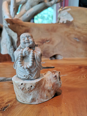 檀香木佛像，礼品 & 印章雕刻定制<br>Sandalwood Statue, Gift & Stamp Craft Custom Made