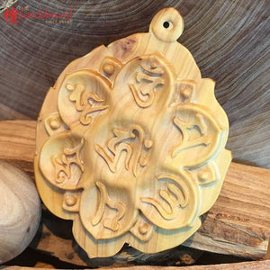 檀香木佛牌定制<br>Sandalwood Pendant Custom Made